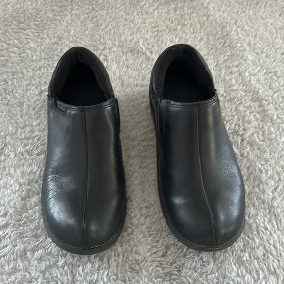 CROCS leather clogs black - Picture 1 of 10